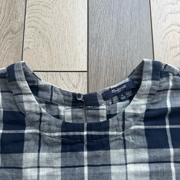 Madewell Plaid Short Sleeve Shirt - Picture 2 of 6